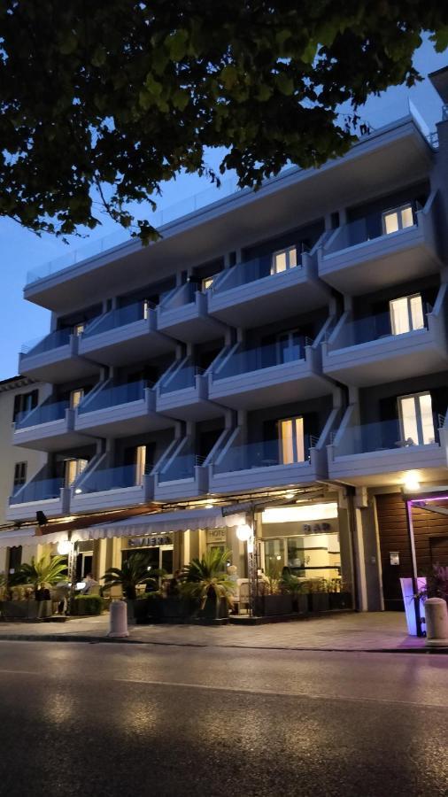 Hotel Riviera Desenzano del Garda Exterior foto